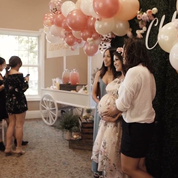 The Booth Gigs mirror booth at a baby shower